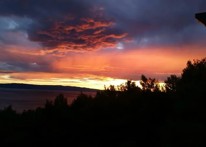 アパート Gavza Dream View ツレス